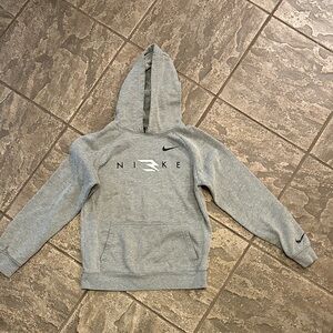 Nike Heather Gray Pullover Hoodie